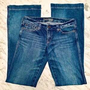 Express Women’s Mid Rise Y2K Jeans LIKE NEW